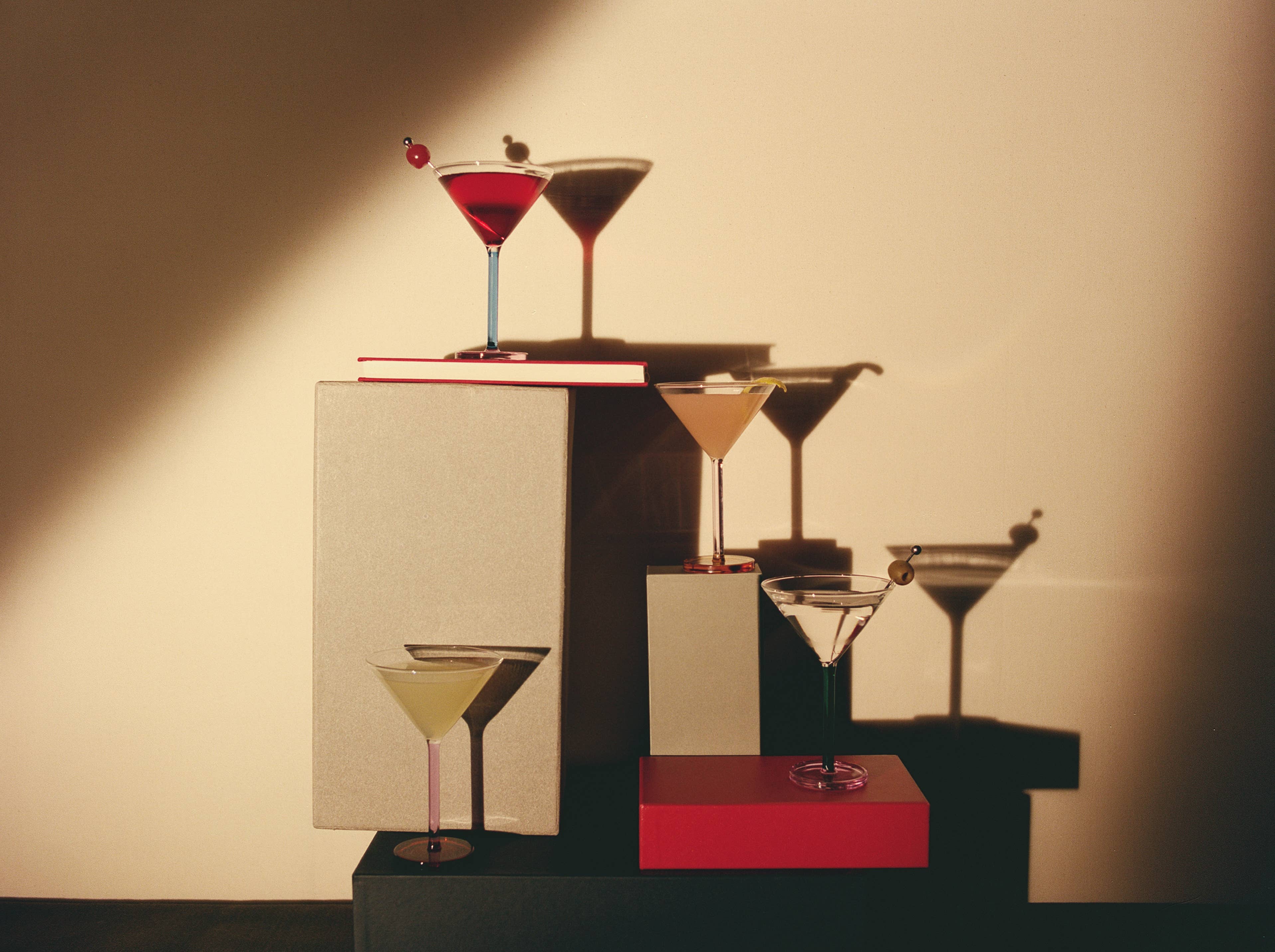 Two-Tone Cocktail Glass Pair - Lilac and Amber - Image 5